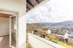 Wohnen mit Perspektive – Split-Level-Haus mit Garten und Entwicklungsmöglichkeiten – Die vollständige Adresse der Immobilie erhältst du vom Anbieter., 57080 Siegen, Siegen – Vorschaubild 8