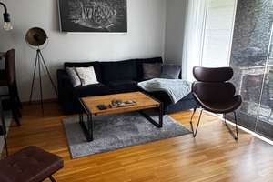 Lebendig wohnen in Moosach: 2-Zimmer-Wohnung mit 56 m²