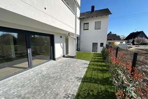 Architektonische Klarheit trifft Wohnkomfort – Erdgeschosswohnung mit Garten & Aufzugsdirektzugang – 53919 Weilerswist – Vorschaubild 9
