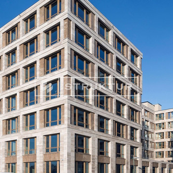 1.412 m² - sicheres Büro mit Klimaanalage und Panoramablick über Park & Spree | EG + 1.OG