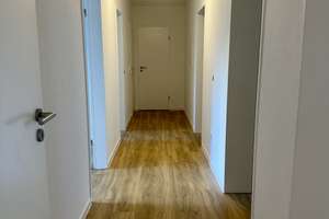 Frisch renovierte 4-Zimmer Wohnung mit Wintergarten in der Südstadt ! – Kleine Düwelstraße 15, 30171 Südstadt, Hannover – Vorschaubild 9