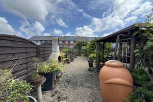 Großzügiges Reihenmittelhaus mit Nebengebäuden, Garten & Garage in Hückelhoven-Hilfarth – Die vollständige Adresse der Immobilie erhältst du vom Anbieter., 41836 Hückelhoven – Vorschaubild 56