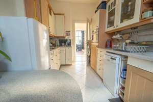 Bezugsfreie 2-Zimmer-Altbauwohnung (65 m²) in Toplage am Lietzensee, Charlottenburg – Die vollständige Adresse der Immobilie erhältst du vom Anbieter., 14057 Charlottenburg, Berlin – Vorschaubild 8