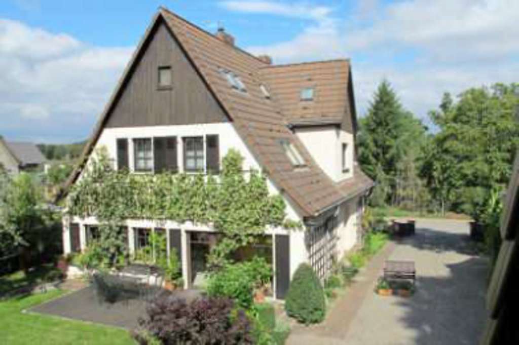 Immobilie in Finneland - Großzügiges Wohnhaus für 2-3 Generationen plus großem Nebengebäude zu verkaufen  - Bild 0