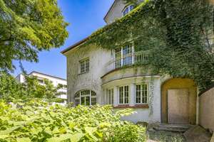 Emanuel-von-Seidl-Villa in Alt-Bogenhausen: Denkmal zur Gestaltung – Die vollständige Adresse der Immobilie erhältst du vom Anbieter., 81679 Altbogenhausen, München – Vorschaubild 3