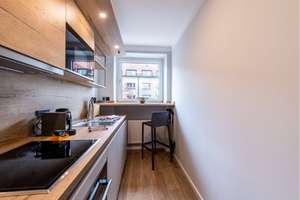 Möblierte Design-Whg mit zwei Schlafzimmern, Arbeitsplatz + Balkon, Isarnähe – Die vollständige Adresse der Immobilie erhältst du vom Anbieter., 81371 Thalkirchen, München – Vorschaubild 5