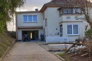 Ihr neues Rendite-Zweifamilienhaus-Juwel: Modernes Wohnen im Grünen von Niederelbert! – Die vollständige Adresse der Immobilie erhältst du vom Anbieter., 56412 Niederelbert – Vorschaubild 2