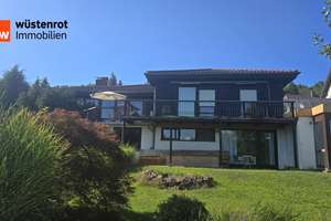 Großes Wohnhaus mit traumhaftem Garten