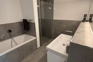 Wunderschöne 4-Zimmer-Wohnung im ruhigen Hinterhof am Zoopark (Neubau) – Die vollständige Adresse der Immobilie erhältst du vom Anbieter., 40239 Düsseltal, Düsseldorf – Vorschaubild 3