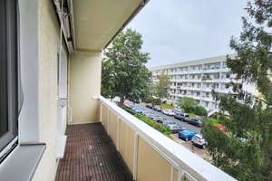 Gepflegte 3-Zimmer-Wohnung mit Einbauküche & modernisiertem Bad in Olvenstedt – Hans-Grade-Straße 89, 39130 Neu Olvenstedt, Magdeburg – Vorschaubild 6