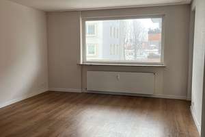 schöne 3 Zimmer Wohnung mit Balkon – Rheinstraße 18, 27570 Geestemünde, Bremerhaven – Vorschaubild 3