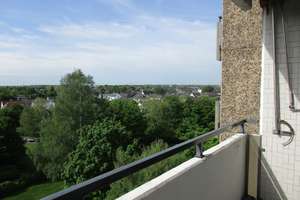 2,5 Zimmer-Wohnung mit Tiefgaragenplatz  in DU-Großenbaum