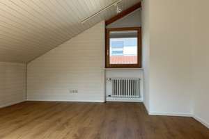Familienhaus mit Garten  in Söflingen - Ideal für Familien / internationale Fachkräfte – Die vollständige Adresse der Immobilie erhältst du vom Anbieter., 89081 Söflingen, Ulm – Vorschaubild 36