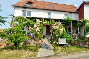 Vielleicht ist das genau der Hof, nach dem Sie nie gesucht haben ... – Wilhelmstraße 6, 63543 Neuberg – Vorschaubild 2
