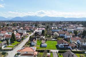 Erstbezug: Neubau-EFH in traumhafter, zentraler Lage mit Bergblick und Carport – Ludwig-Prager-Str. 37, 83059 Kolbermoor – Vorschaubild 3