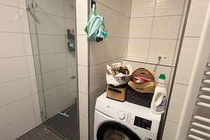 ALTERLANGEN ! Neuwertige, 2-Zimmer Erdgeschoßwohnung  mit Terrasse und TG Stellplatz in Toplage! – Lerchenbühl 51, 91056 Heiligenloh, Erlangen – Vorschaubild 10