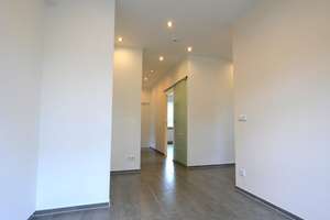 Modernisiertes Zuhause für die ganze Familie – grün und bestens angebunden – Die vollständige Adresse der Immobilie erhältst du vom Anbieter., 12207 Lichterfelde, Berlin – Vorschaubild 5