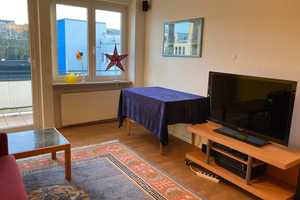 Freundliche 3-Zimmer-Wohnung mit Einbauküche im Luisenviertel nahe Laurentiusplatz – Friedrich-Ebert-Straße 43, 42103 Wuppertal – Vorschaubild 7