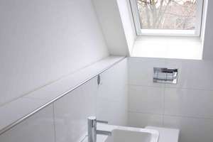 Neuwertige 3,5-Raum-Maisonette-Dachgeschosswohnung mit Balkon und EBK in Köln Kalk – 51105 Humboldt/Gremberg, Köln – Vorschaubild 10