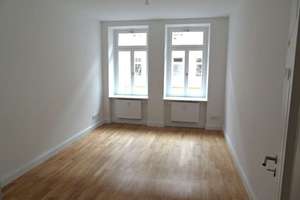 charmantes 3-Zimmer Domizil in grüner Lage + großer Balkon + super Ausstattung + fairer Preis – Die vollständige Adresse der Immobilie erhältst du vom Anbieter., 4179 Leutzsch, Leipzig – Vorschaubild 2