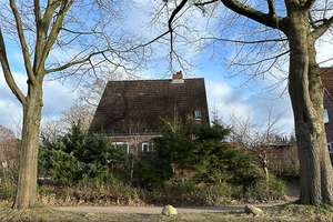 Mönkeberg: Charmantes Einfamilienhaus mit hohem Renovierungsbedarf in Traumlage fußläufig zum Wasser – Die vollständige Adresse der Immobilie erhältst du vom Anbieter., 24248 Mönkeberg – Vorschaubild 9