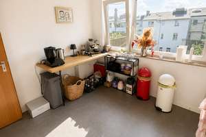 Helle 2,5-Zimmer-Dachgeschosswohnung m. großer Dachterrasse im beliebten Wasserviertel am Innenhafen – Werrastraße 15, 47051 Altstadt, Duisburg – Vorschaubild 6