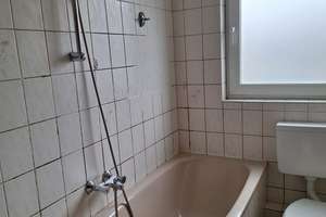 4-Zimmerwohnung in Gelsenkirchen-Schalke -WBS erforderlich- – Waldemarstr. 8, 45881 Schalke, Gelsenkirchen – Vorschaubild 4