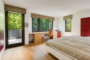 Zeitlose Modernität: Exklusive Architekten-Villa mit Indoor-Pool, Spa und Gartenidyll – Die vollständige Adresse der Immobilie erhältst du vom Anbieter., 81925 Herzogpark, München – Vorschaubild 9