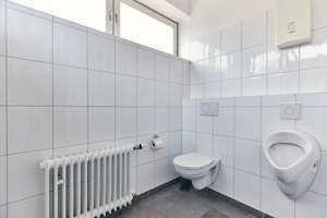 Solides Gebäude-Ensemble aus Wohnhaus und Geschäftshaus – Die vollständige Adresse der Immobilie erhältst du vom Anbieter., 42857 Reinshagen, Remscheid – Vorschaubild 17