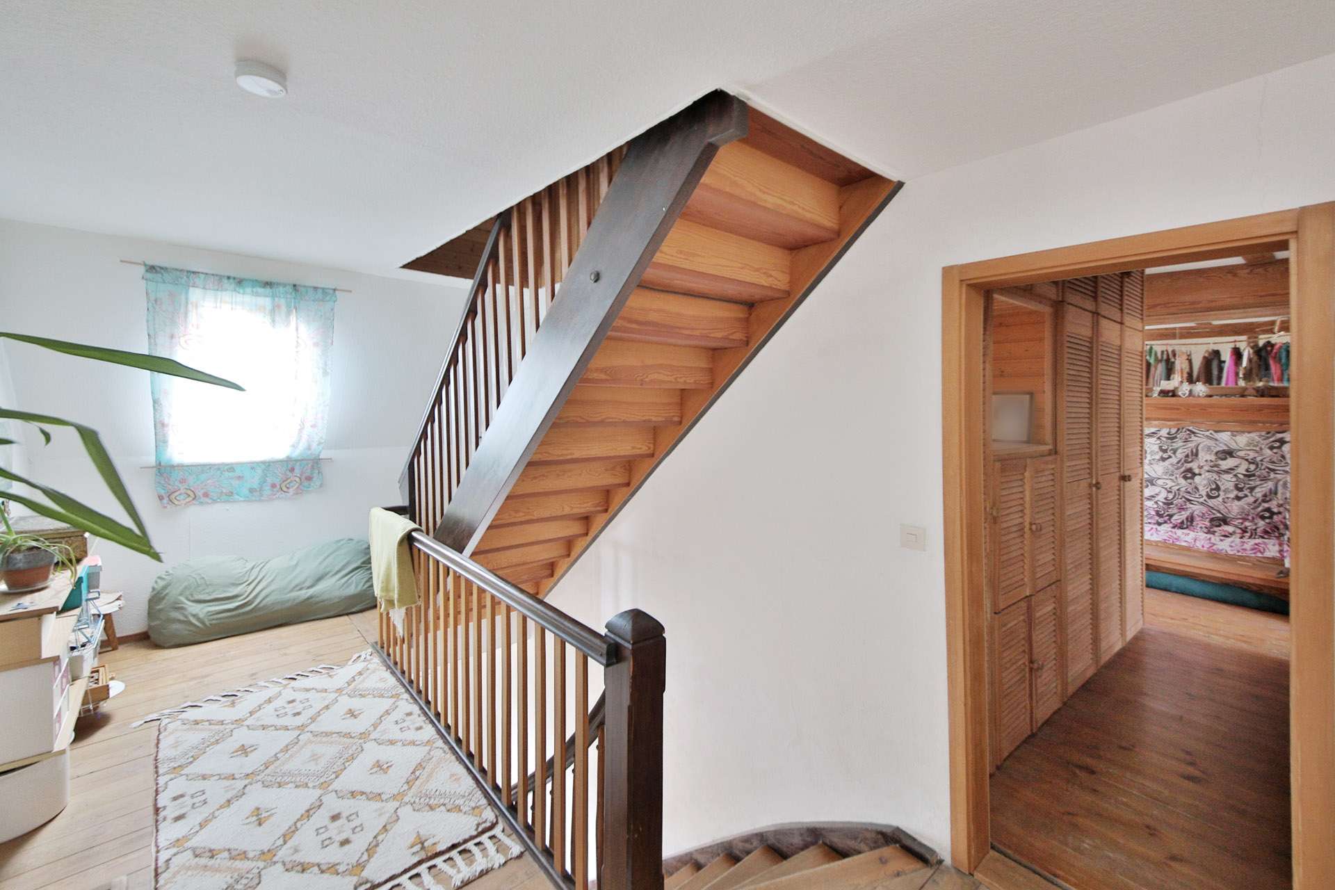 Immobilie in Straubenhardt - Charmantes Fachwerkhaus mit Ausbaupotenzial - Platz für Familie, Ideen und Handwerksfreude - Bild 6