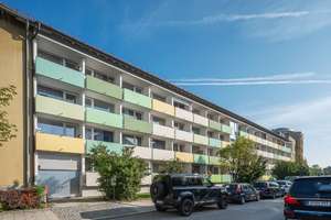 MAIER - Gestaltungspotential: Appartement mit Südbalkon und TG!