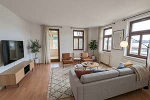 4-Raum-Wohnung mit Wintergarten im Hochparterre in Grüna