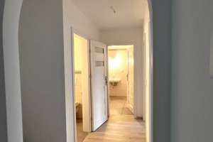 Jakobervorstadt: Helle, großzügige, vermietete 4-Zimmer-Eigentumswohnung an der Oblatterwallstraße – Die vollständige Adresse der Immobilie erhältst du vom Anbieter., 86153 Jakobervorstadt-Nord, Augsburg – Vorschaubild 11