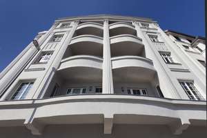 Hochwertig sanierte 4-Zimmer-Maisonettewohnung mit Balkon+Terrasse !