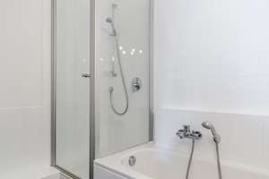 EXKLUSIVE 4-ZIMMER-WOHNUNG IN BESTLAGE WIESBADEN NORDOST ! – Die vollständige Adresse der Immobilie erhältst du vom Anbieter., 65193 Nordost, Wiesbaden – Vorschaubild 12