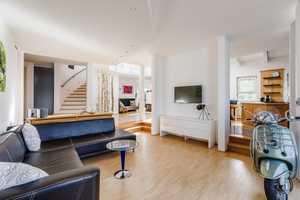 +++ BEREIT FÜR DIE ZUKUNFT! +++ Komfortables Architektenwohnhaus mit 3 WE, 414 qm Wfl , 3 Carports! – Forchheim (Kreis) – Vorschaubild 10
