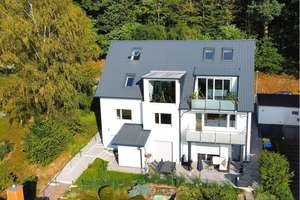 Sehr selten! Lage und Design gepaart hochwertiger Ausstattung und mit Traumblick über Freiburg – Die vollständige Adresse der Immobilie erhältst du vom Anbieter., 79100 Unterwiehre-Süd, Freiburg im Breisgau – Vorschaubild 2