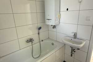 Gepflegte,  großzügig geschnittene 4 Zimmer Wohnung mit Balkon – Meerkamp 20, 45327 Essen – Vorschaubild 10