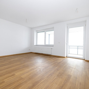 Erstbezug nach Sanierung – Moderne 4-Zimmer-Wohnungen ab sofort verfügbar