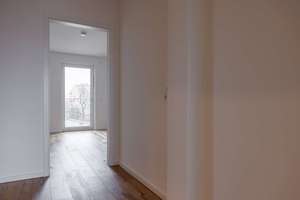 Wohnen mit Weitblick: Hochwertige 4-Raum-DG-Wohnung mit Balkon, auf Wunsch mit EBK – Dufourstraße  1, 4107 Zentrum-Süd, Leipzig – Vorschaubild 8