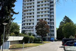 Renovierte, hochwertige 2,5 Zimmer-Balkon-Wohnung mit herrlichem Ausblick! – Heckenrosenweg 11, 86156 Bärenkeller, Augsburg – Vorschaubild 11