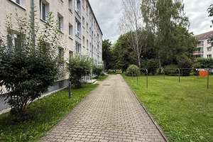 Gemütliche und vermietete 3-Zimmer mit Laminat, Balkon, Stellplatz und Wannenbad in ruhiger Lage! – Die vollständige Adresse der Immobilie erhältst du vom Anbieter., 9120 Altchemnitz, Chemnitz – Vorschaubild 5