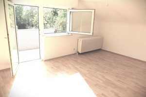 Günstiges 7-Raum-Reihenendhaus mit gehobener Innenausstattung in Weinstadt – Rems-Murr-Kreis – Vorschaubild 24
