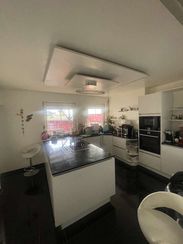 Immobilie in Weiterstadt - Traumhaftes 2-3 Familienhaus in Weiterstadt mit großem Garten in idyllischer Lage - Bild 3