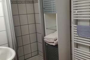 Freundliches und saniertes 3-Raum-Reihenhaus mit gehobener Innenausstattung in Euskirchen – Die vollständige Adresse der Immobilie erhältst du vom Anbieter., 53879 Euskirchen – Vorschaubild 4