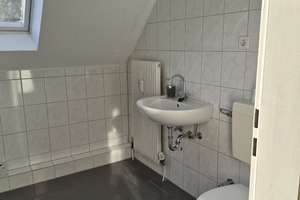 Helle 2-Zi-Whg in ruhiger Lage in OB- Sterkrade – Mathildestraße 6, 46149 Sterkrade-Mitte, Oberhausen – Vorschaubild 2