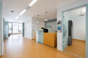 Moderne Praxis-/Gewerbefläche mit 213 m², 3 Stellplätzen & flexibler Nutzung in Köln-Weidenpesch – Die vollständige Adresse der Immobilie erhältst du vom Anbieter., 50733 Weidenpesch, Köln – Vorschaubild 6