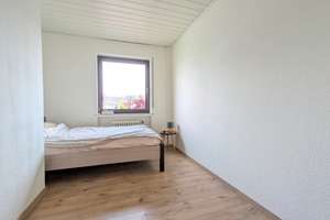 Schuch Immobilien - Großzügiges Reihenhaus mit Garten und Kamin in Wiesbaden-Delkenheim – Die vollständige Adresse der Immobilie erhältst du vom Anbieter., 65205 Delkenheim, Wiesbaden – Vorschaubild 8