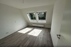 DG Wohnung mit 10 qm Südterrasse – Die vollständige Adresse der Immobilie erhältst du vom Anbieter., 65187 Biebrich, Wiesbaden – Vorschaubild 4