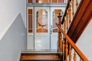Jetzt günstig kaufen, später selbst einziehen! Gr. 4-Zi., Balk., am  Schrevenpark, prächtiger Altbau – Die vollständige Adresse der Immobilie erhältst du vom Anbieter., 24116 Schreventeich, Kiel – Vorschaubild 2